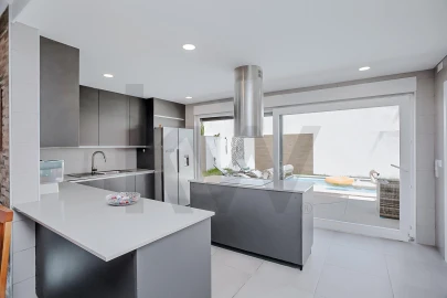 Moradia T4 para Venda em Vialonga
