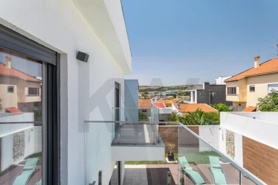 Moradia T4 para Venda em Vialonga