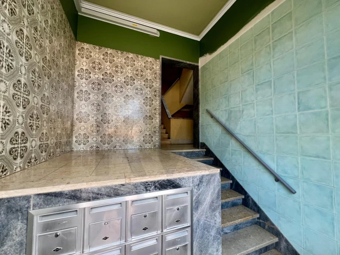 Apartamento T2 para Venda em Agualva e Mira-Sintra Foto 17