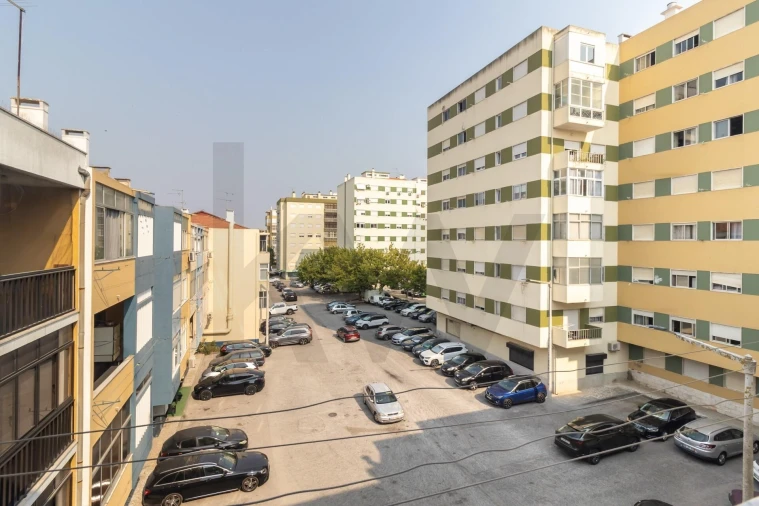 Apartamento T3 para Venda em Amora Foto 34
