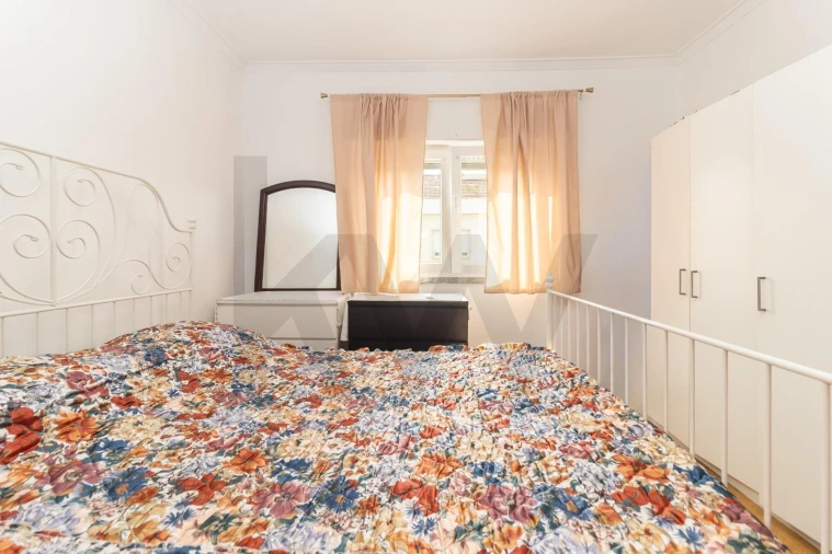 Apartamento T3 para Venda em Amora Foto 12