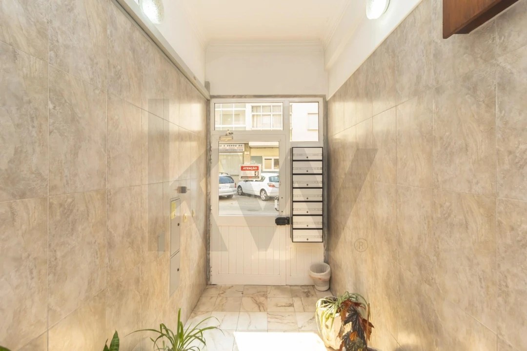 Apartamento T3 para Venda em Amora Foto 11