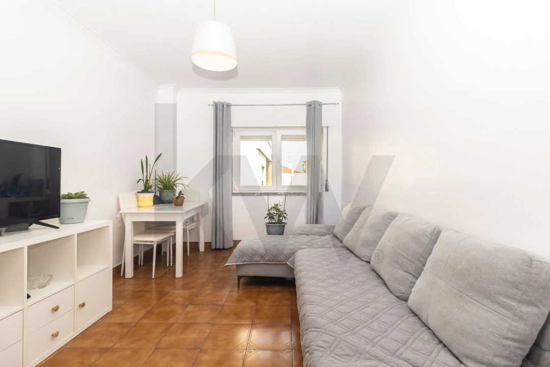 Apartamento T3 para Venda em Amora Foto 2