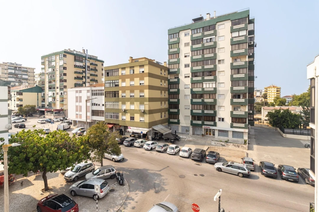 Apartamento T3 para Venda em Amora Foto 21