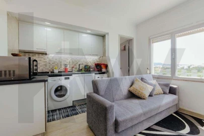Apartamento T3 para Venda em Agualva e Mira-Sintra