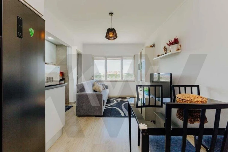 Apartamento T3 para Venda em Agualva e Mira-Sintra Foto 24