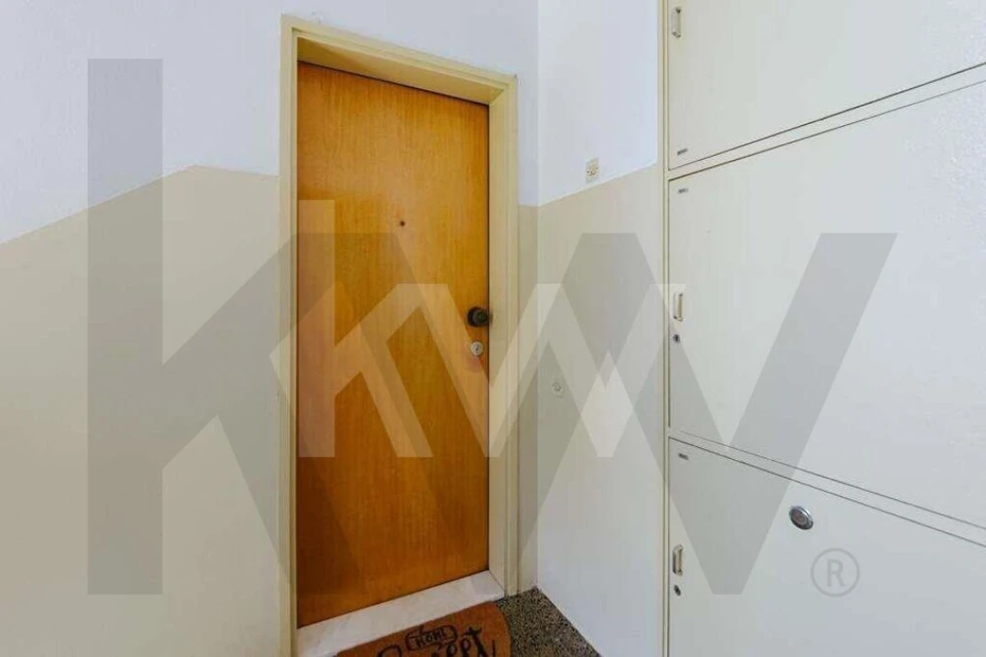 Apartamento T3 para Venda em Agualva e Mira-Sintra Foto 27