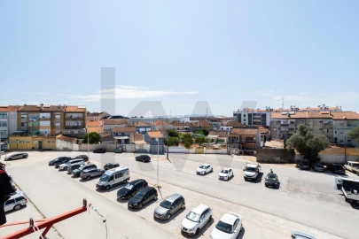 Apartamento T2 para Venda em Seixal, Arrentela e Aldeia de Paio Pires