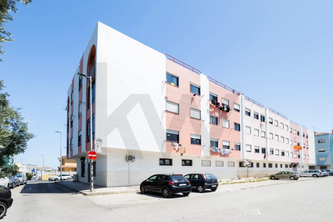 Apartamento T2 para Venda em Seixal, Arrentela e Aldeia de Paio Pires Foto 21