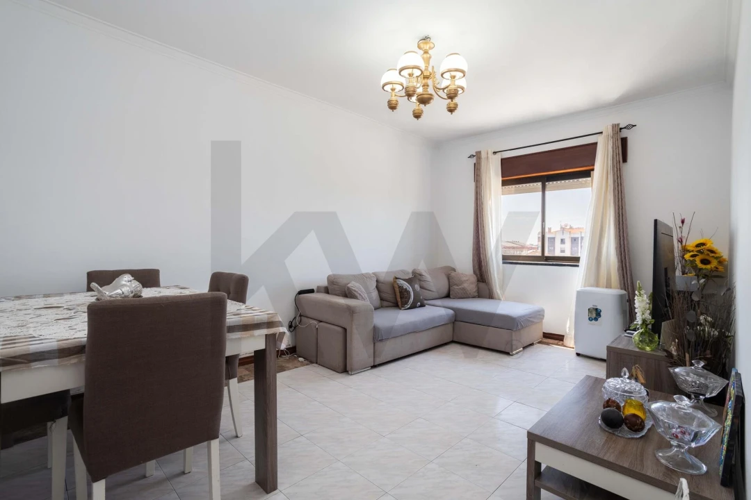 Apartamento T2 para Venda em Seixal, Arrentela e Aldeia de Paio Pires Foto 3