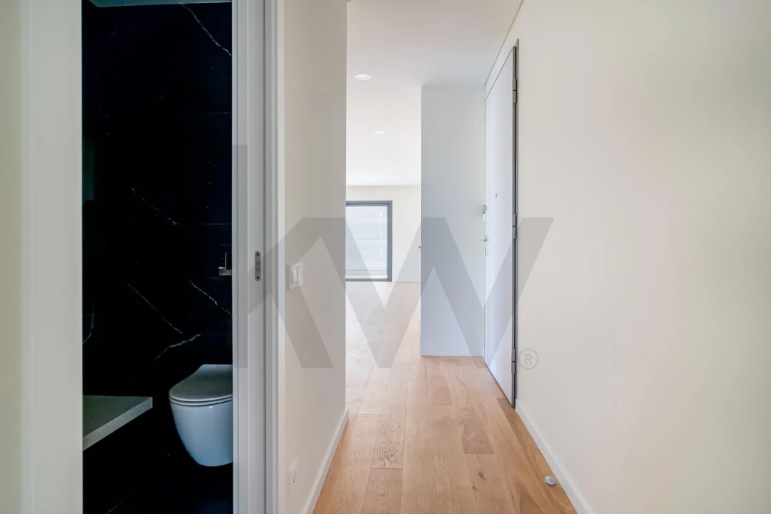Apartamento T3 para Arrendamento em Algés, Linda-A-Velha e Cruz Quebrada-Dafundo Foto 10