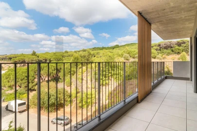 Apartamento T3 para Arrendamento em Algés, Linda-A-Velha e Cruz Quebrada-Dafundo