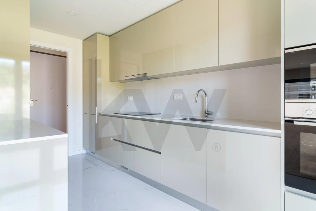 Apartamento T3 para Arrendamento em Algés, Linda-A-Velha e Cruz Quebrada-Dafundo Foto 15