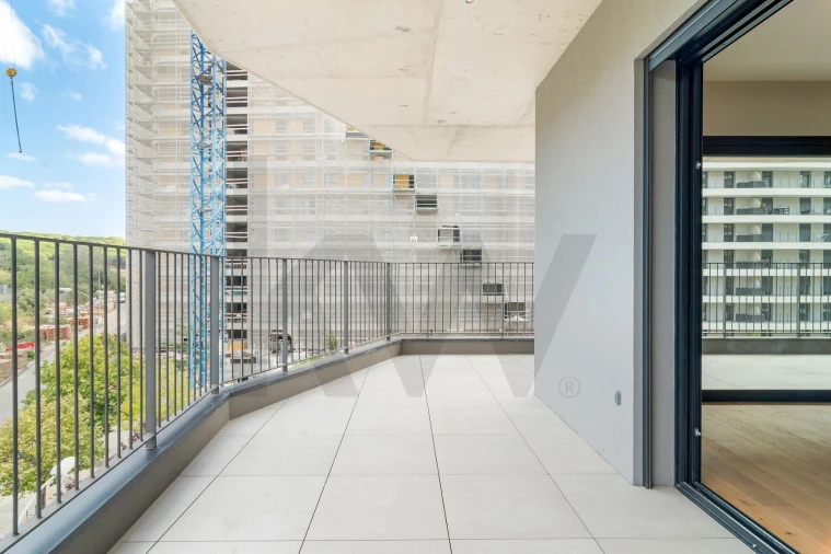 Apartamento T3 para Arrendamento em Algés, Linda-A-Velha e Cruz Quebrada-Dafundo Foto 9