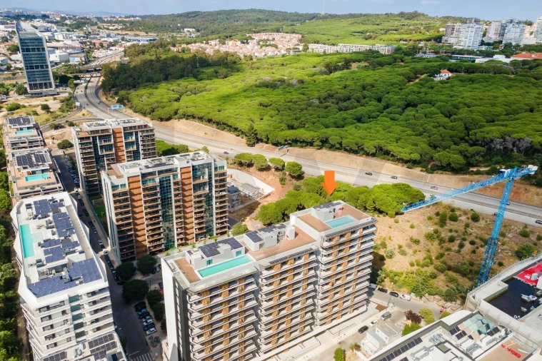 Apartamento T3 para Arrendamento em Algés, Linda-A-Velha e Cruz Quebrada-Dafundo Foto 28