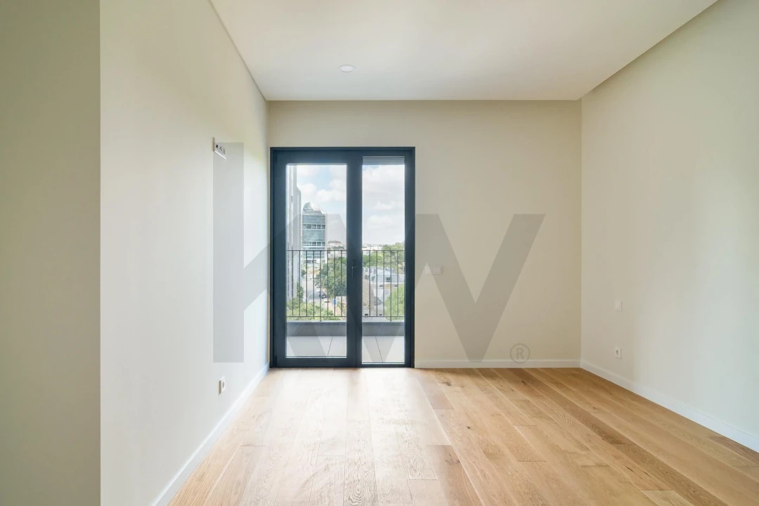 Apartamento T3 para Arrendamento em Algés, Linda-A-Velha e Cruz Quebrada-Dafundo Foto 17