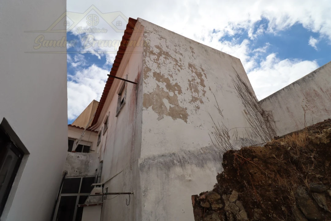 Moradia T2 para Venda em Maxial e Monte Redondo Foto 35