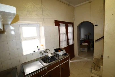 Moradia T2 para Venda em Maxial e Monte Redondo