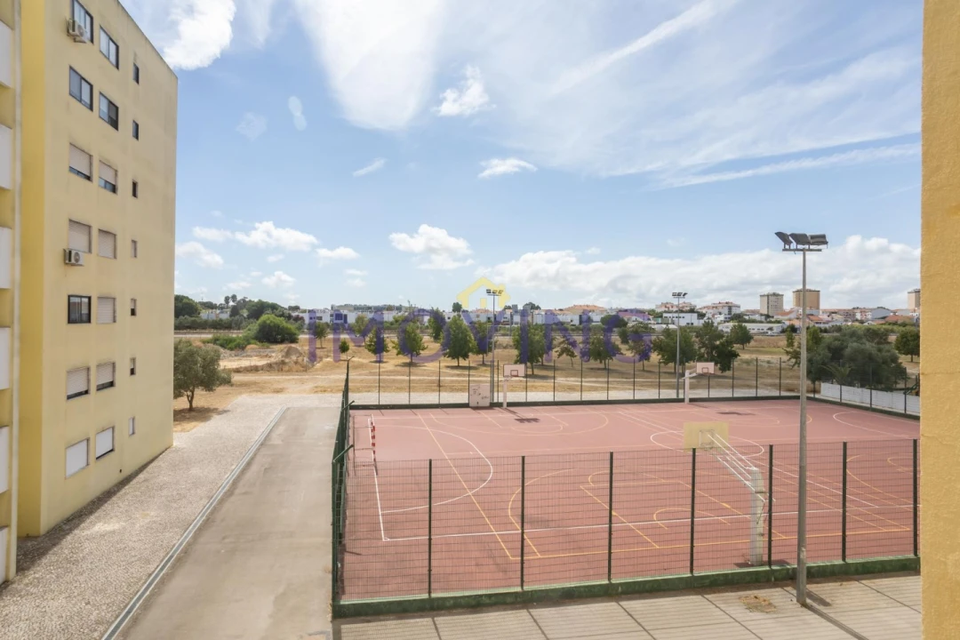 Apartamento T3 para Venda em Barreiro e Lavradio Foto 6