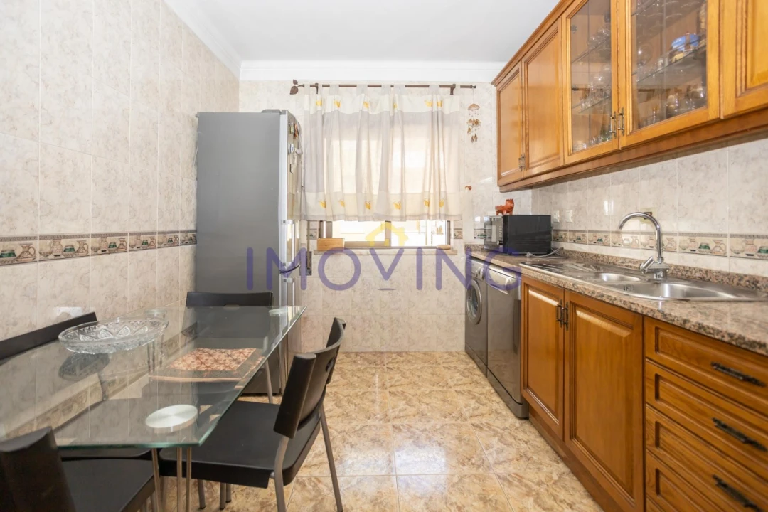 Apartamento T3 para Venda em Barreiro e Lavradio Foto 9