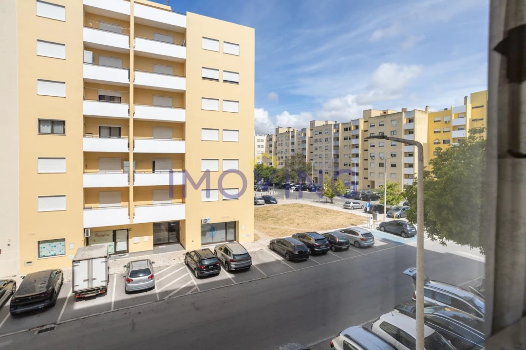 Apartamento T3 para Venda em Barreiro e Lavradio Foto 18