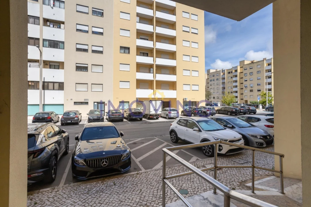 Apartamento T3 para Venda em Barreiro e Lavradio Foto 30