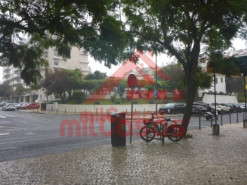 Escritório para Arrendamento em Lumiar