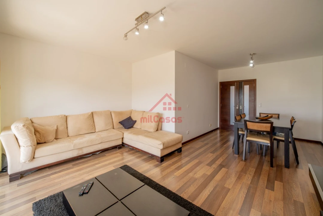 Apartamento T4 para Venda em Silveira Foto 11