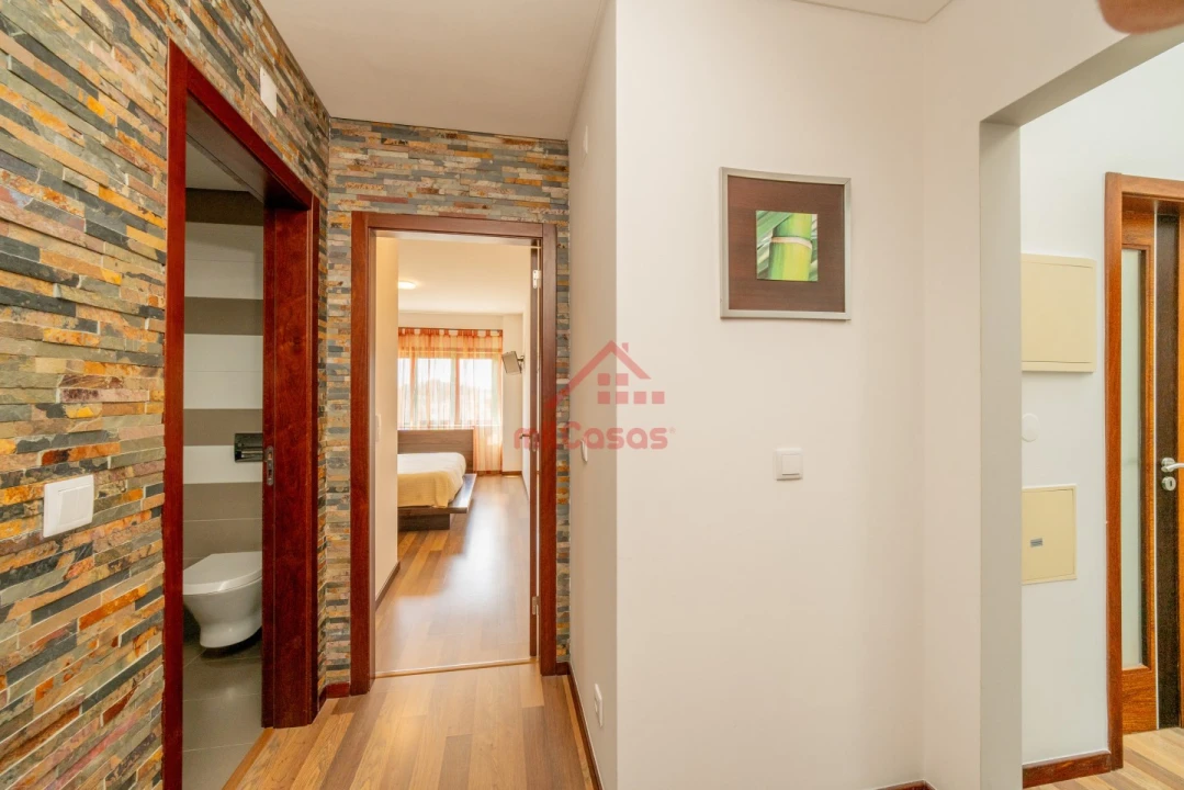 Apartamento T4 para Venda em Silveira Foto 12