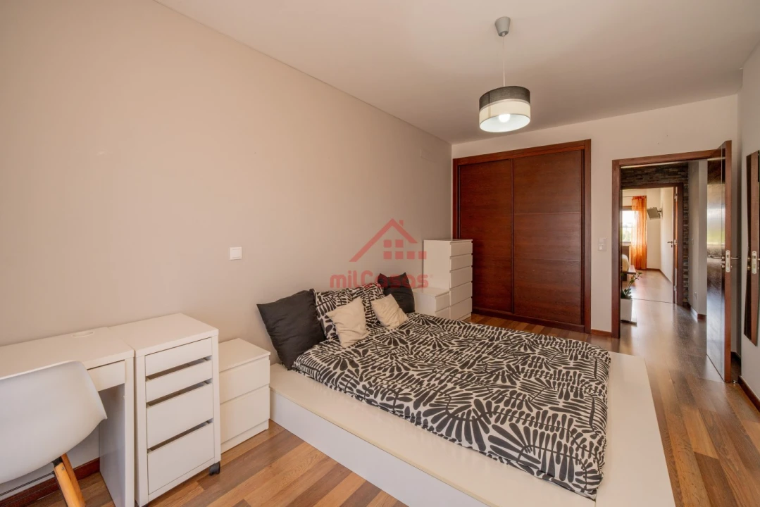 Apartamento T4 para Venda em Silveira Foto 20