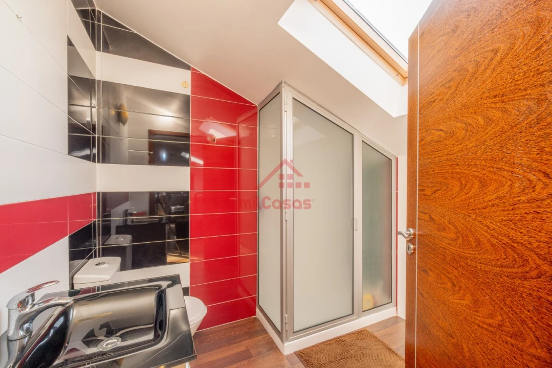 Apartamento T4 para Venda em Silveira Foto 25