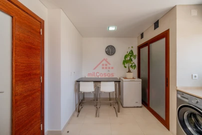 Apartamento T4 para Venda em Silveira