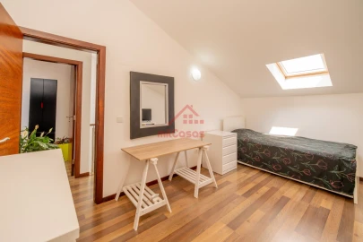 Apartamento T4 para Venda em Silveira