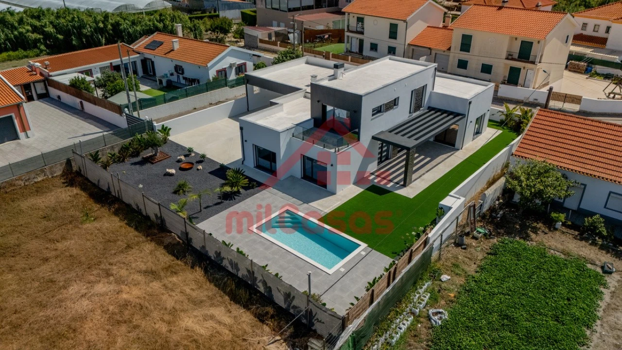 Moradia T5 para Venda em Silveira Foto 1