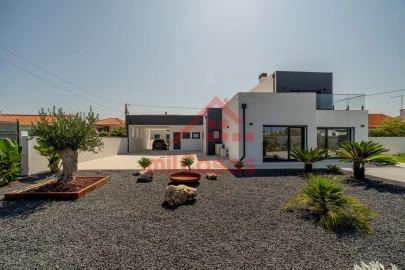 Moradia T5 para Venda em Silveira