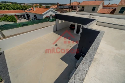 Moradia T5 para Venda em Silveira