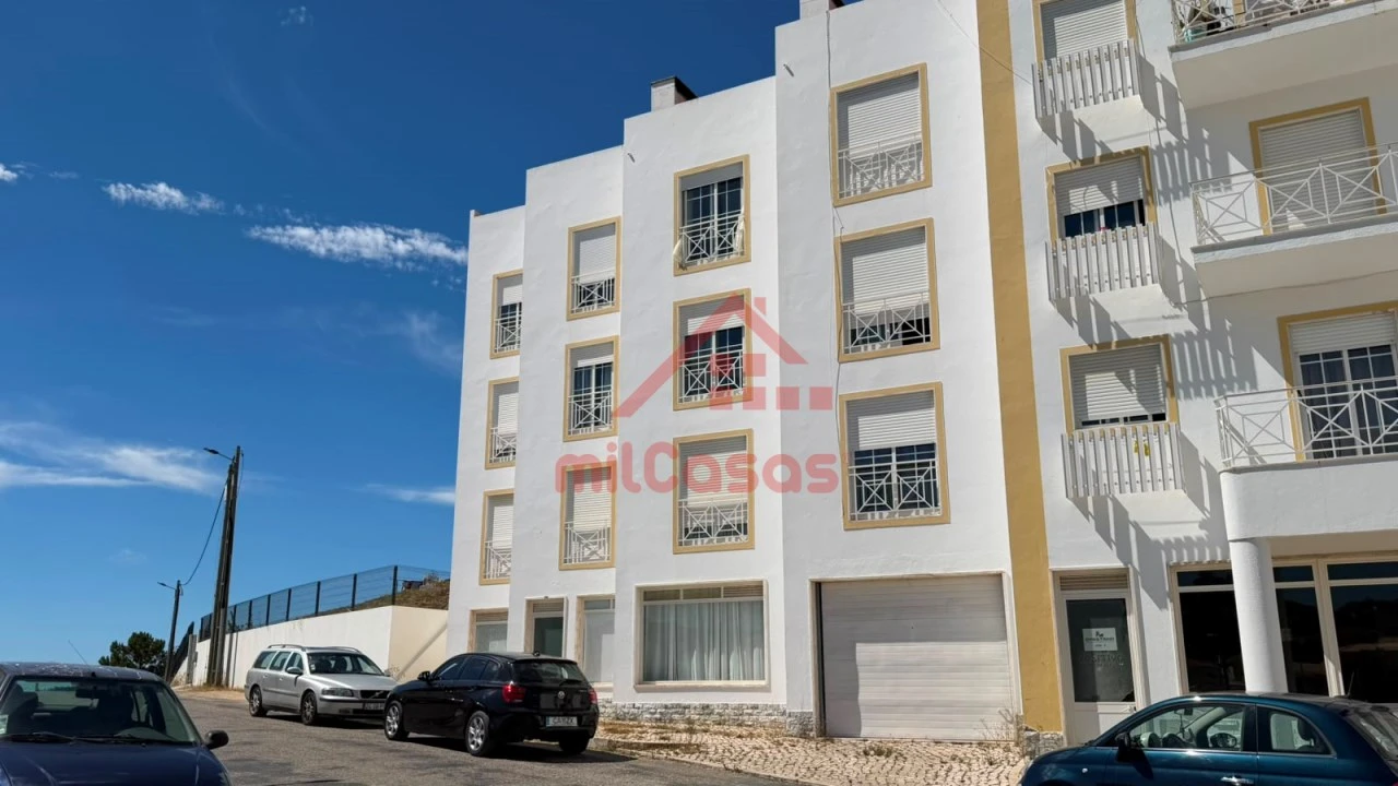 Apartamento T2 para Venda em Santa Maria, São Pedro e Matacães Foto 1