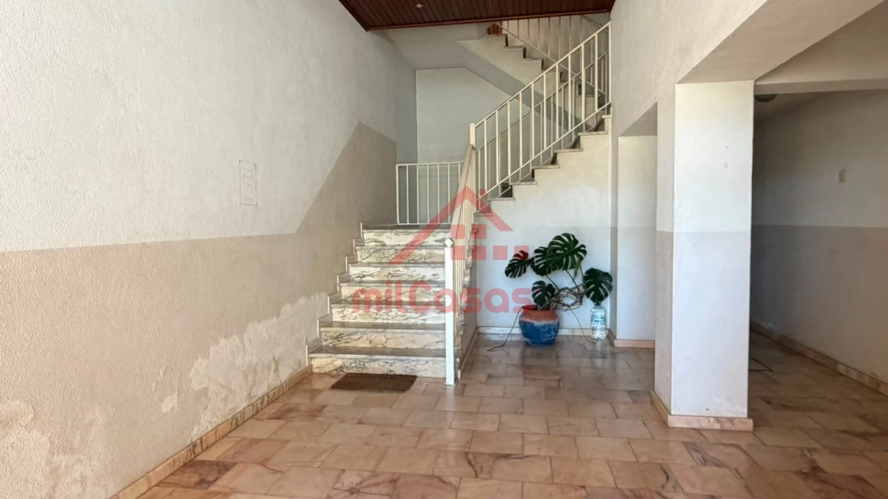 Apartamento T2 para Venda em Santa Maria, São Pedro e Matacães Foto 3