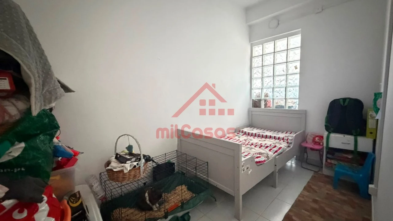 Apartamento T2 para Venda em Santa Maria, São Pedro e Matacães Foto 15