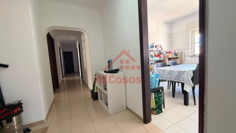 Apartamento T2 para Venda em Santa Maria, São Pedro e Matacães