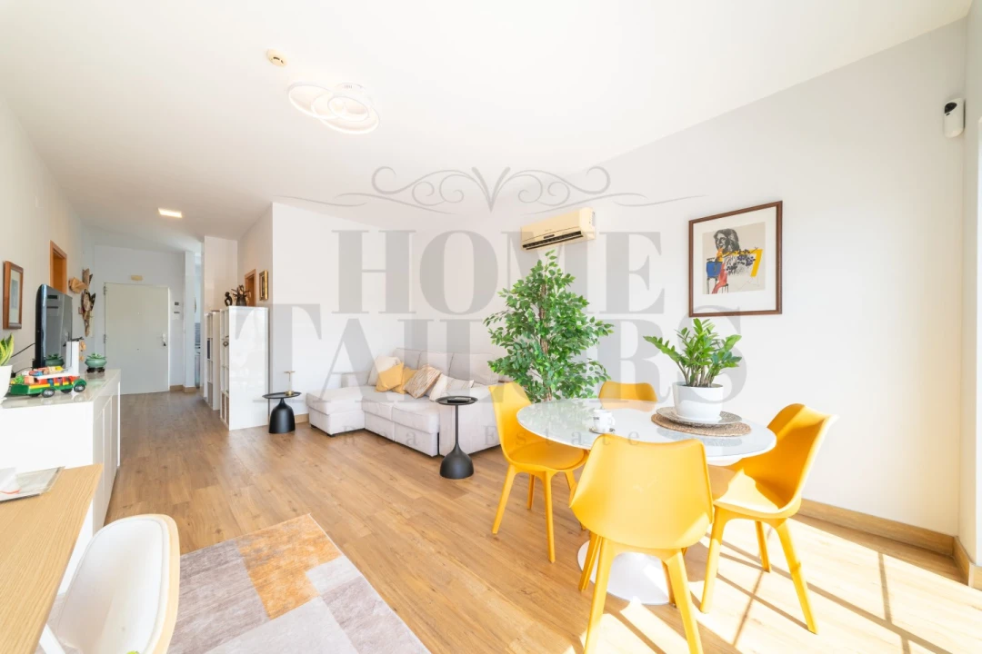 Apartamento T1 para Venda em Quinta do Anjo Foto 2