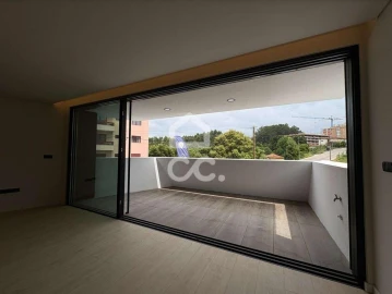 Apartamento T4 para Venda em Gondomar (São Cosme), Valbom e Jovim