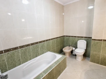 Apartamento T3 para Venda em Bombarral e Vale Covo