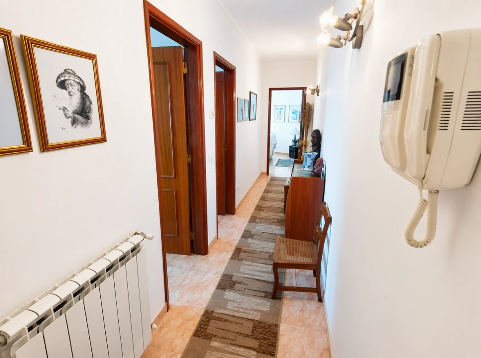 Apartamento T3 para Venda em Bombarral e Vale Covo Foto 9