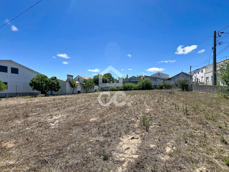 Moradia T3 para Venda em Santa Maria, São Pedro e Sobral da Lagoa Foto 8