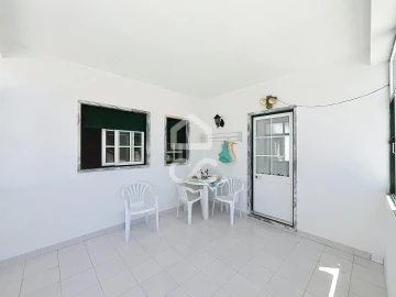 Moradia T3 para Venda em Santa Maria, São Pedro e Sobral da Lagoa