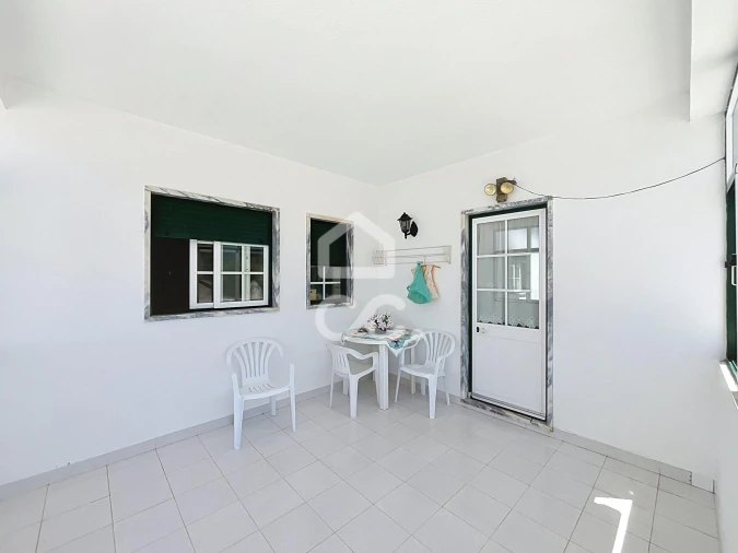 Moradia T3 para Venda em Santa Maria, São Pedro e Sobral da Lagoa Foto 46