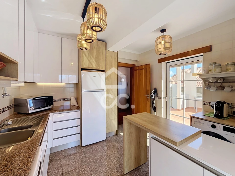 Apartamento T3 para Venda em São Martinho do Porto Foto 18
