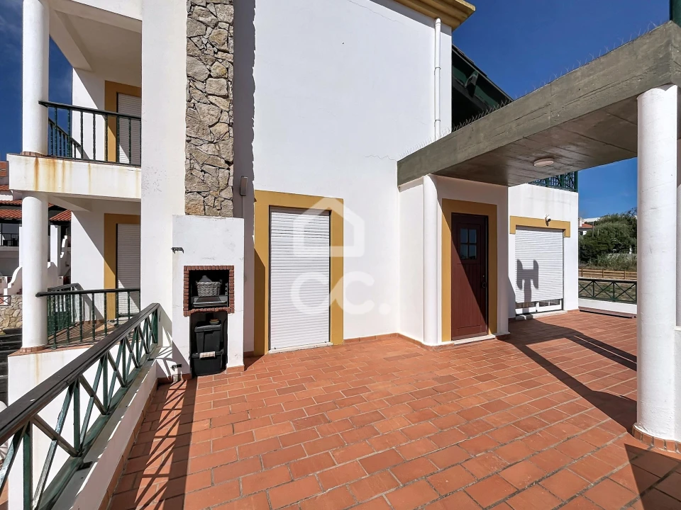 Apartamento T3 para Venda em São Martinho do Porto Foto 31