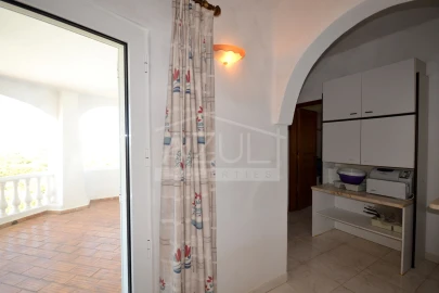 Moradia T5 para Venda em Santa Barbara de Nexe